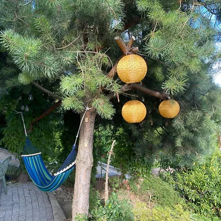 A Beautiful House Near Airport Krakow-balice Σπίτι διακοπών *