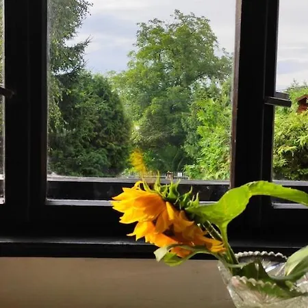 Σπίτι διακοπών A Beautiful House Near Airport Krakow-balice