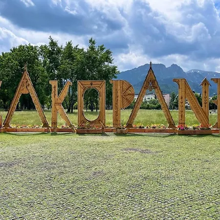 A Beautiful House Near Airport Krakow-balice Σπίτι διακοπών *