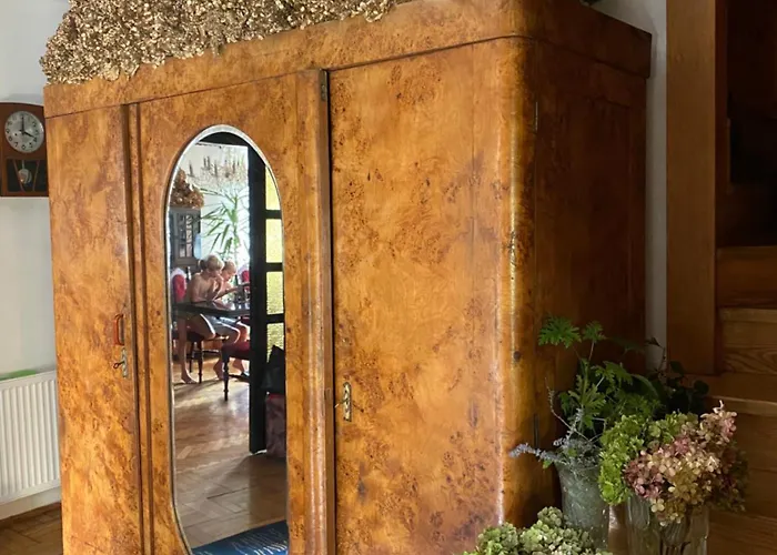 A Beautiful House Near Airport Krakow-balice Tatil Evi Zalas