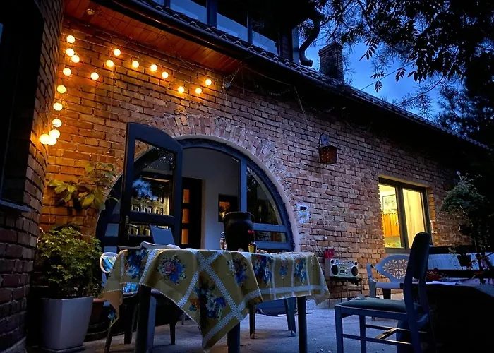 Tatil Evi A Beautiful House Near Airport Krakow-balice Zalas