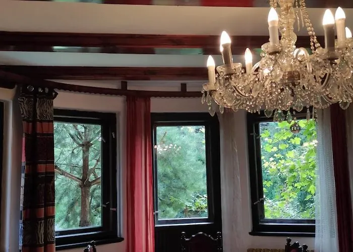 Tatil Evi A Beautiful House Near Airport Krakow-balice Zalas