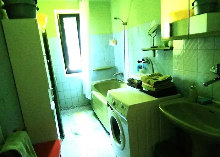 A Beautiful House Near Airport Krakow-balice Tatil Evi Zalas